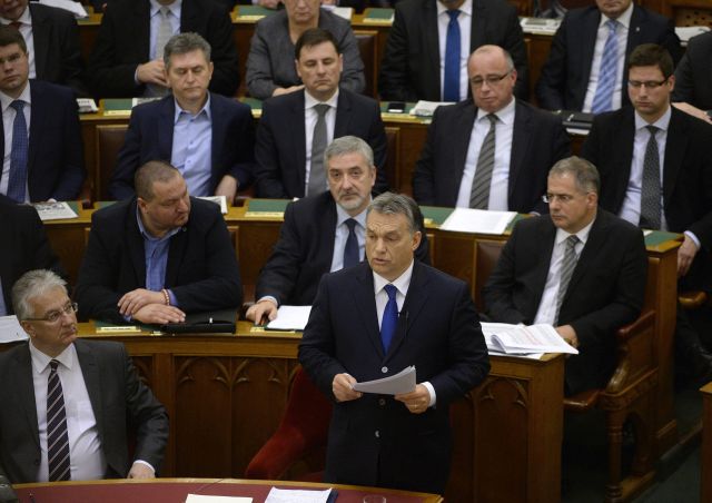 Képtalálat a következőre: „orbán parlament”
