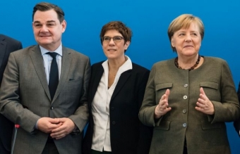 Padlót fogott Merkel pártja – keresik az új vezért Padlót fogott Merkel pártja – keresik az új vezért