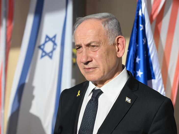 Izrael csapatokat vezényelt Dél-Libanonba