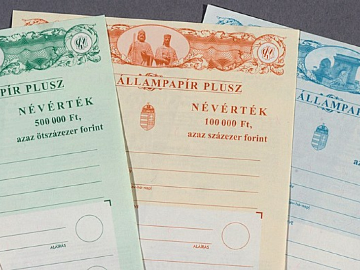 Milyen állampapírt vegyünk? – kisbefektetők védőernyő alatt