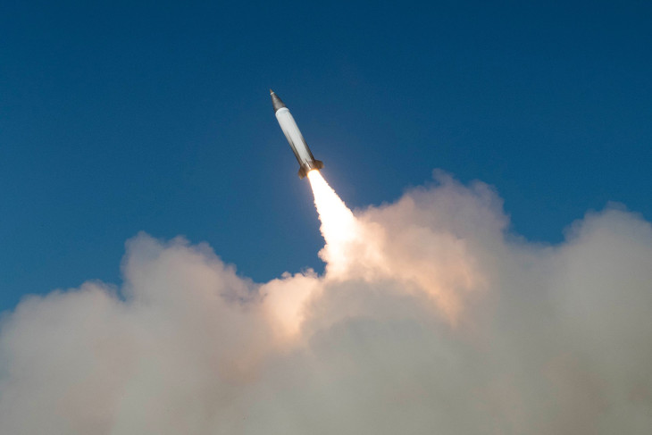 Először vetették be az új rakétájukat az amerikaiak Irán ellen, Kínában is felkaphatták a fejüket