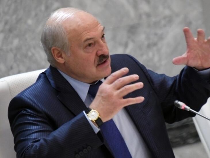 Kálium-karbonátért engedte szabadon rengeteg foglyát Lukasenka