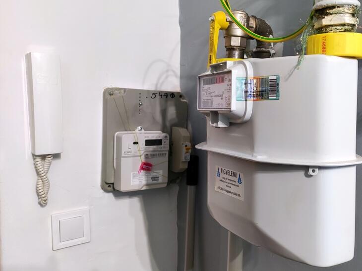 Drágult a rezsivédelem, a SZÉP kártyáról is döntött a kormány