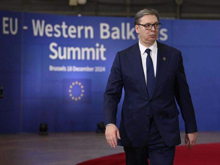 Vučić sokat sejtető választ adott a lehetséges Mol-NIS üzletre