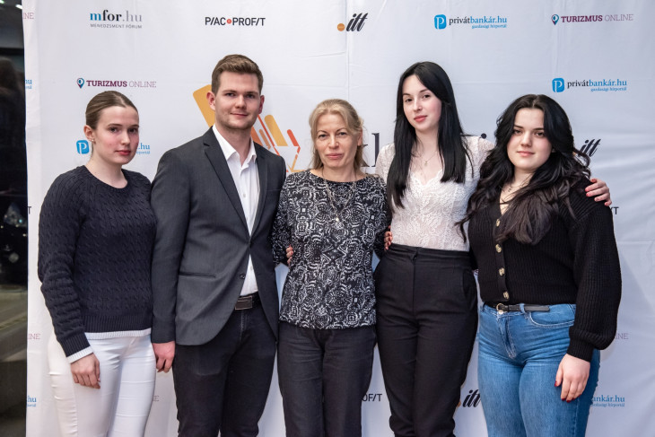 Ezek a diákok értenek a legjobban a pénzügyekhez – megvannak a Pénzügyi Junior Klasszisok