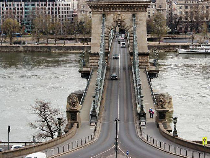 Lesújtó számok: megszűnt a budapesti turizmus