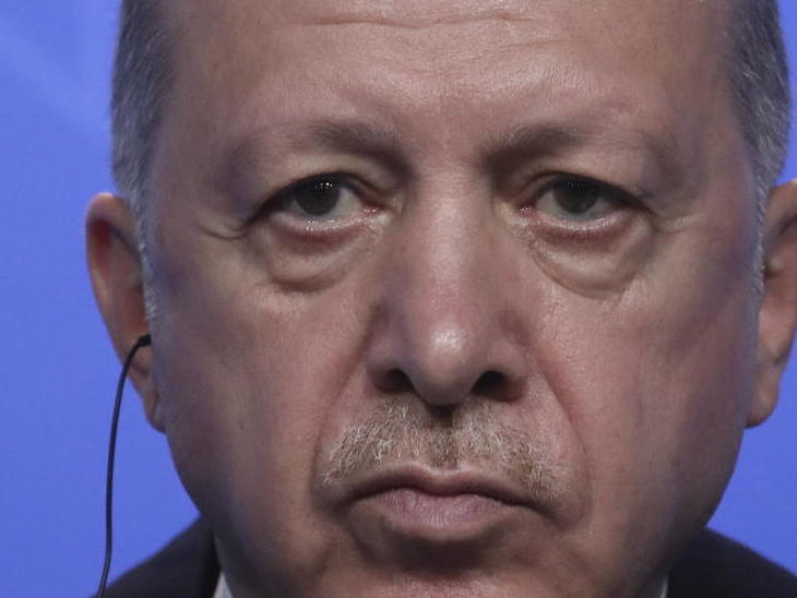 Erdogan villámgyors behatolása a Balkánra