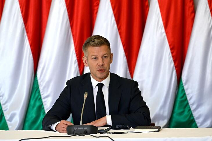 A pápalátogatást kihasználva adhattak kegyelmet K. Endrének