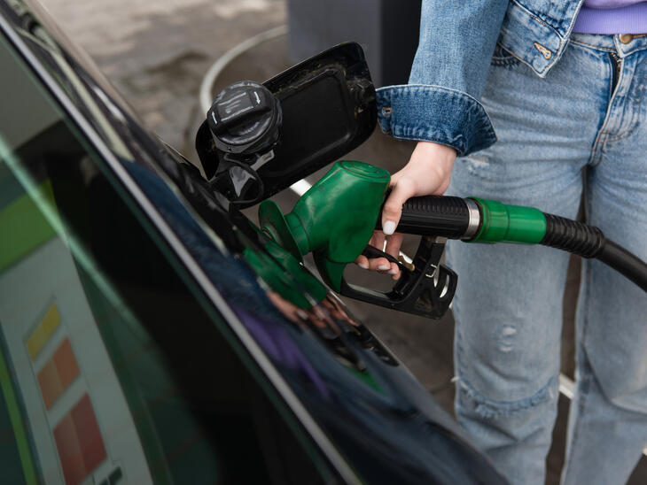 Fordulat: a benzin és a dízel is olcsóbb lesz