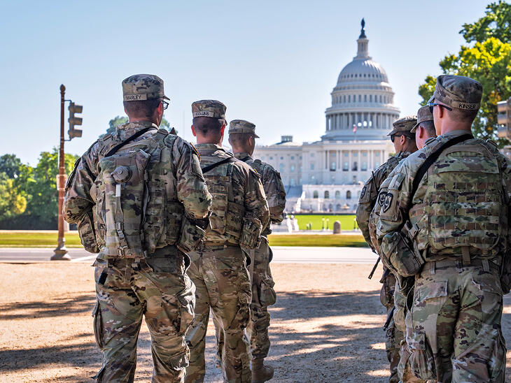 Lövöldözés a Fehér Háznál, két gárdistát súlyosan meglőttek