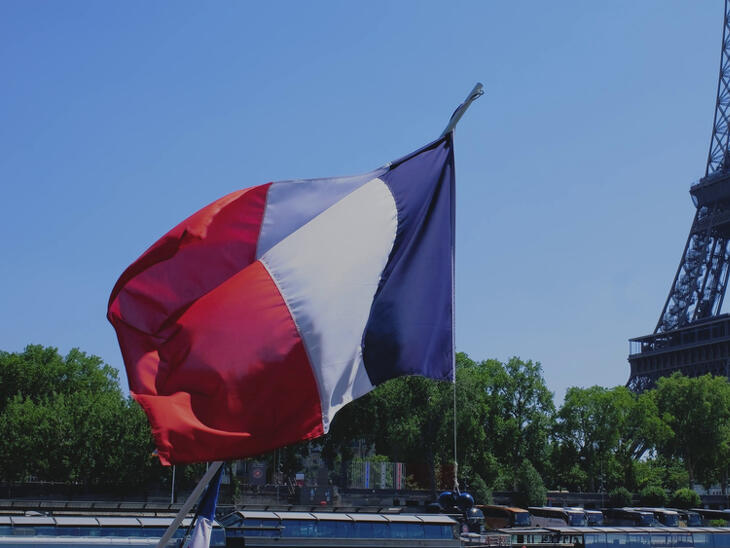 A nagy rablás utána biztonságosabb helyre vitték a Louvre ékszereit