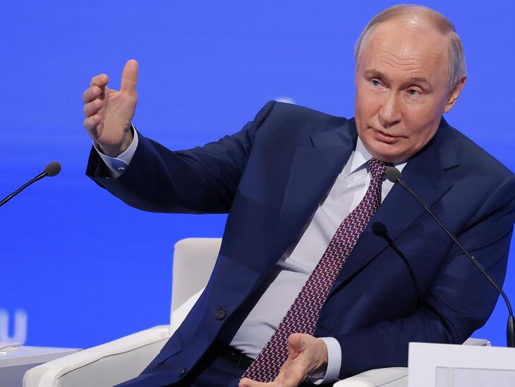 Megvan, mikor találkozhat Putyin, Trump és Zelenszkij 