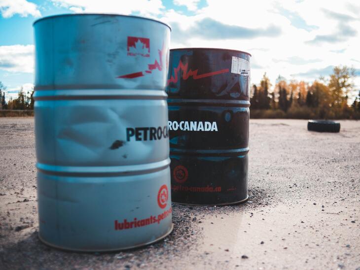 Riadót fújtak az olajpiac miatt: példátlan sokkot rebesget a szakértő