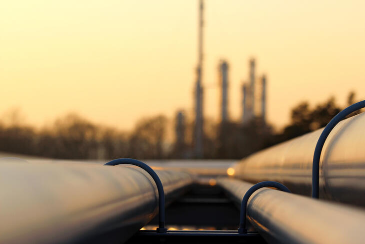 Nemzetközi Energiaügynökség: a globális olajpiac történelmének legnagyobb fennakadását éljük