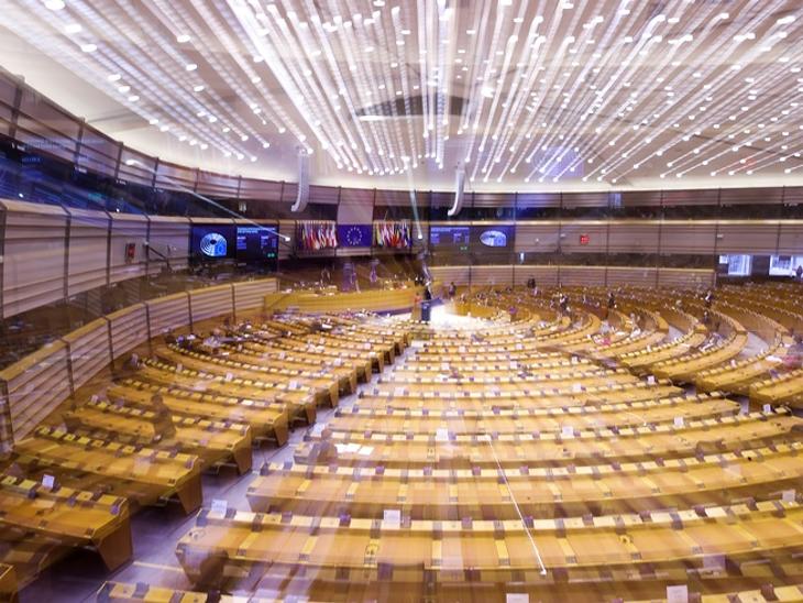 EP-jelentés: Magyarország súlyosan sérti az EU alapértékeit