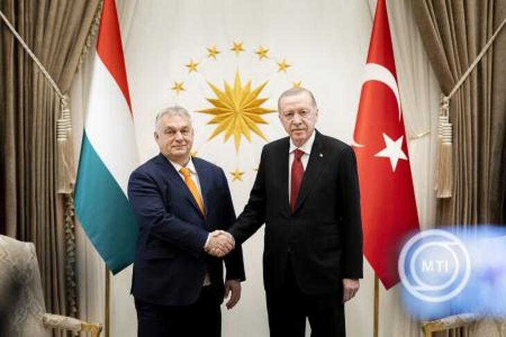 Bajba kerülhet a Török Áramlat? Lefoglalták a vezetéket üzemeltető cég vagyonát