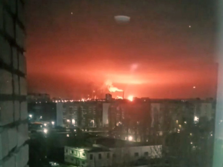 Megint lángol egy fontos orosz finomító – de az oroszok sem maradtak adósok