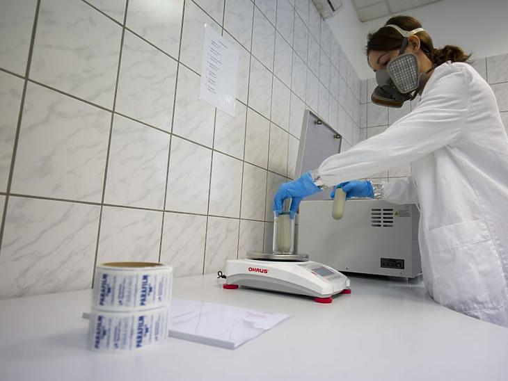 Apró reménysugár: csökken a kórházban kezeltek száma