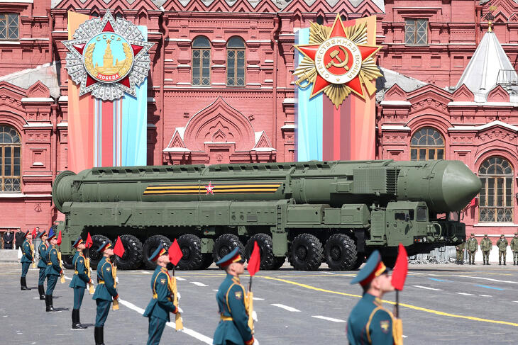 Kína miatt löki félre Putyin kinyújtott kezét Trump a nukleáris fegyverek ügyében?