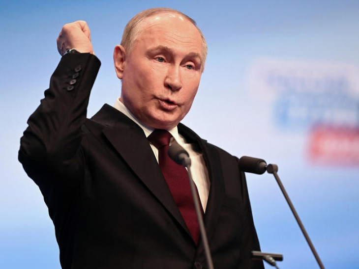 Semmi különös, csak a szokásos: ismét beiktatták Vlagyimir Putyint