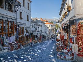 Négytagú családnak akár 240 ezer forint is lehet a nyaralás utáni PCR-teszt