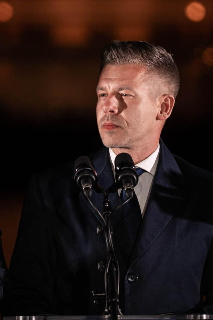 Magyar Pétert felkérte Sulyok Tamás az új kormány megalakítására