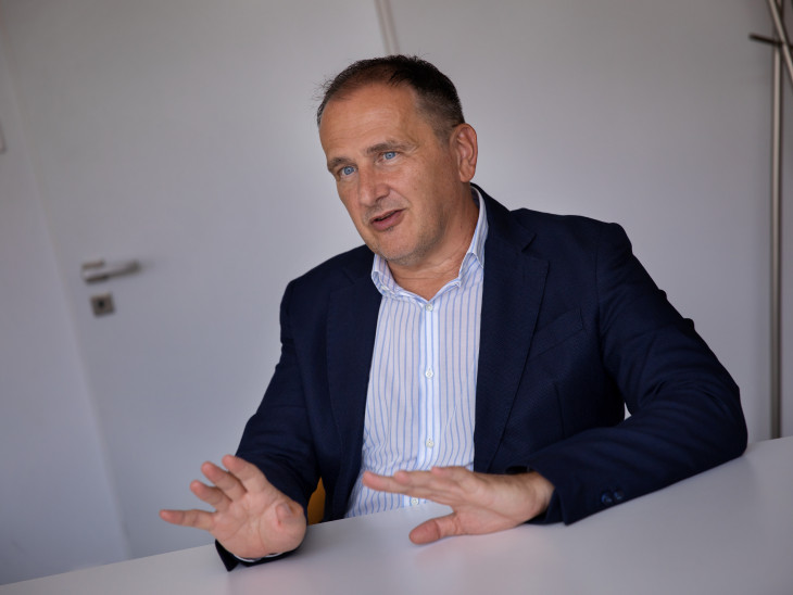 Új világrend jöhet, új nagyhatalmakkal, kriptovalutákkal