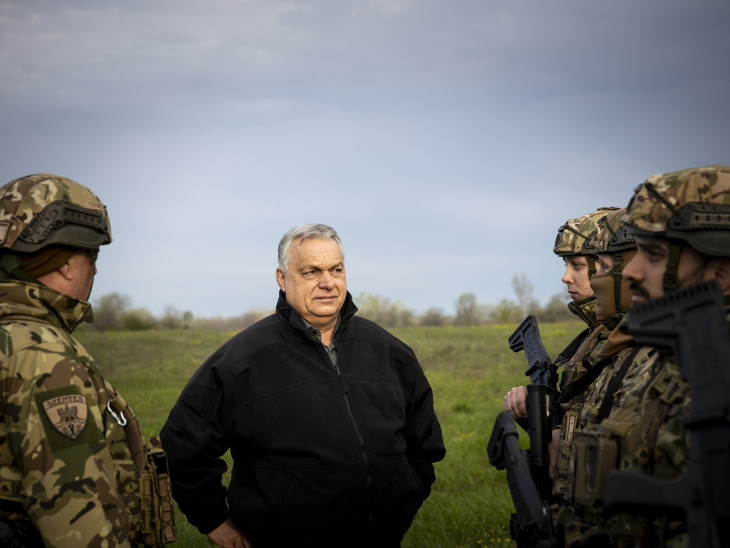 Orbán Viktor Kiskundorozsmán utalt arra, hogy kit sejt a szerbiai akció hátterében