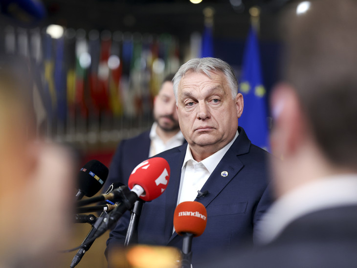 Vágják a centit az áprilisi választásokig Brüsszelben – addig nem látnak esélyt Orbán Viktor megtörésére
