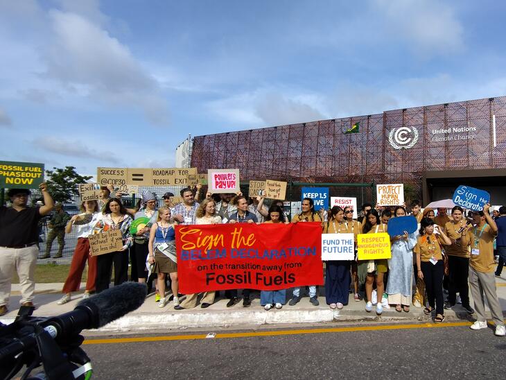 Kína visszavárja „nagy barátját”, feldühödtek az őslakosok – ilyen volt az ENSZ klímacsúcsa a helyszínen