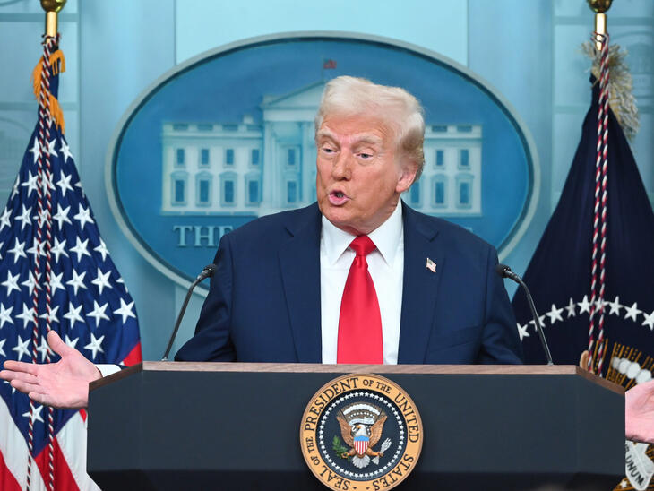 Ez lett Trump nagy fenyegetőzéséből