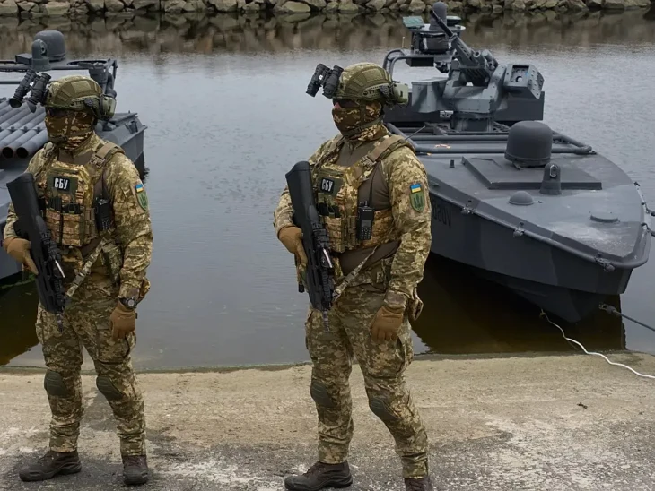 Tovább húzgálja a medve bajszát Ukrajna – megint lángol egy tanker a Fekete-tengeren