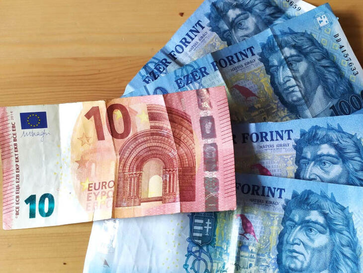 Visszatér a 400 feletti euró? Újabb elemzők adtak választ