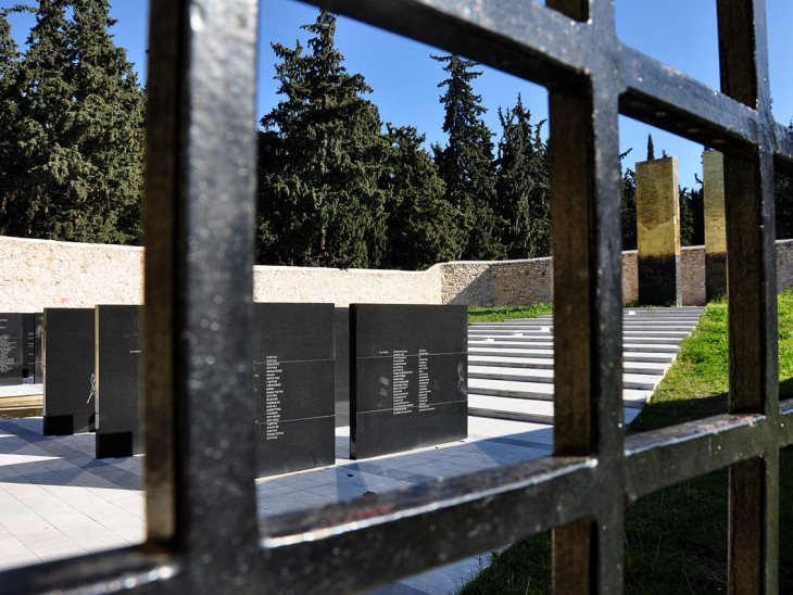 Kivégzések fotói korbácsolták fel az érzelmeket Görögországban