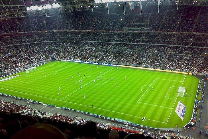 Így az igazi: angol-német derbi a nézőkkel telt Wembley-ben 2007. augusztus 22-én. Fotó: Richj1209, English Wikipedia
