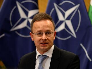 Harcos kedvében indult Brüsszelbe Szijjártó Péter