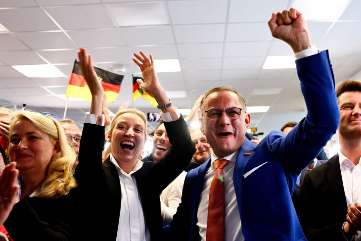 Az AfD két társelnöke, Alice Weidel és  Tino Chrupalla – Türingiában már ők a legerősebbek