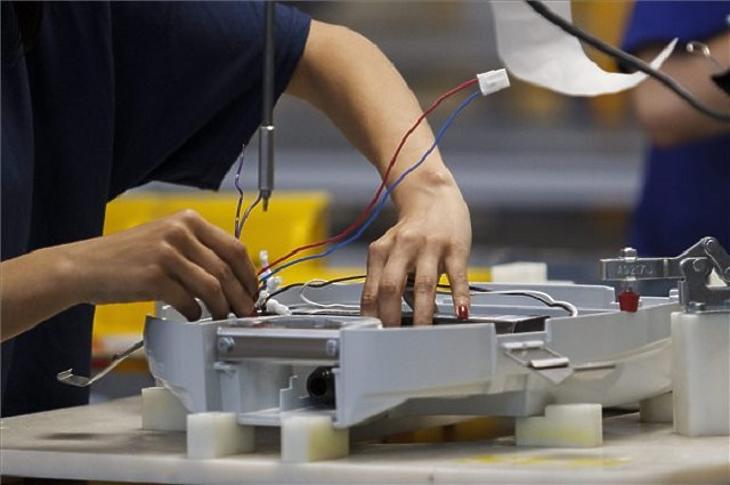 Munkahelyvédelmi programot jelentett be a Tungsram