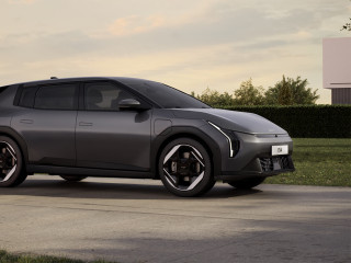 A szomszédból kaphatnak erős riválist a „magyar” elektromos autók