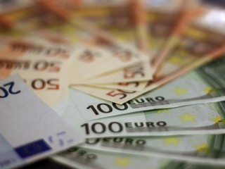 Ejtsen útba egy pénzváltót, ha jó áron akar eurót venni
