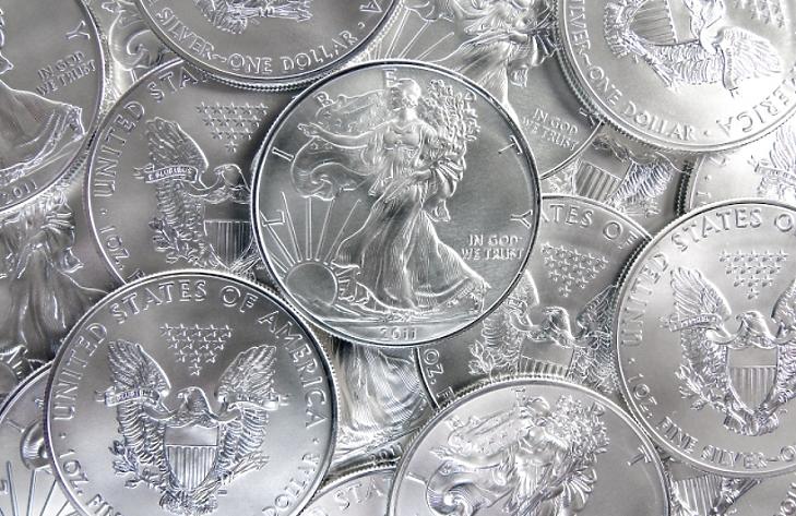 Száguld az ezüst ára, mi az, amin mégis elcsúszhat?