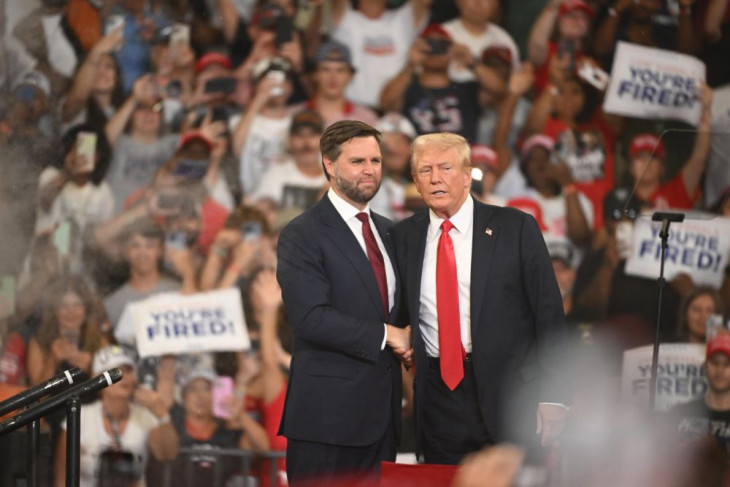 J.D Vance és Donald Trump a képen éppen Ohióban kampányol közösen