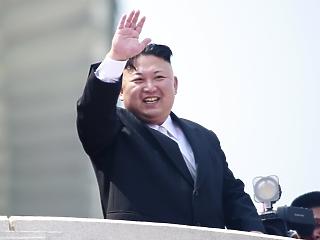 Kim Dzsongun személyesen felügyelte a rakétatesztet