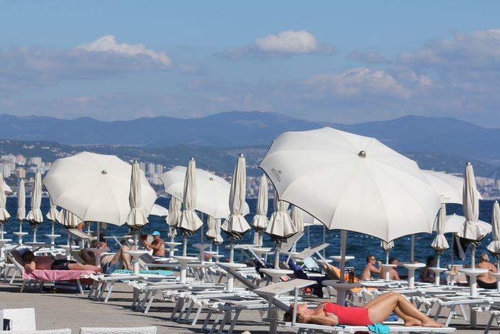 Olaszországban van megoldás a turistaáradat kezelésére