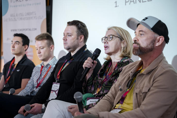 A panelbeszélgetés résztvevői. Fotó: Ökoszisztéma Fesztivál / Tőkeportál