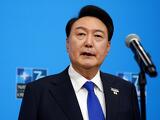 Bujkál a puccskísérletbe belebukott dél-koreai vezető