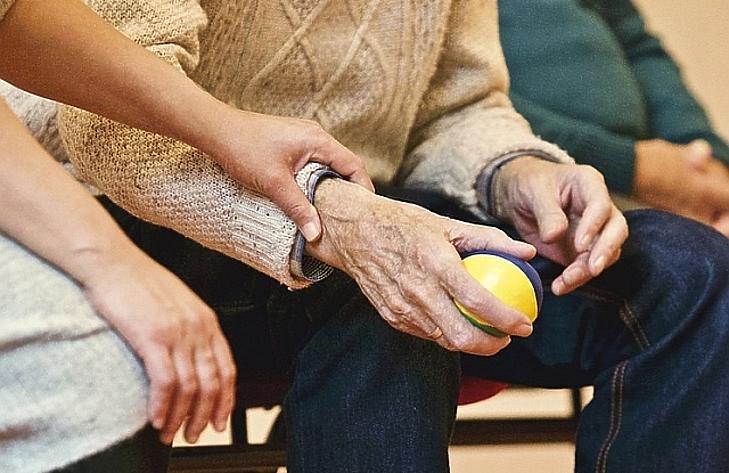 Nőttek a szociális támogatások – kik kapnak többet?