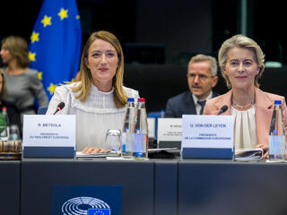 Nagy mentelmi jogi bejelentésre készül az Európai Parlament a néppárt képviselőiről