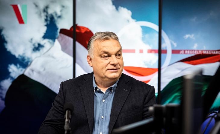 Orbán Viktor egy korábbi, még békebeli rádióinterjún. Fotó: MTI/Miniszterelnöki Sajtóiroda/Fischer Zoltán