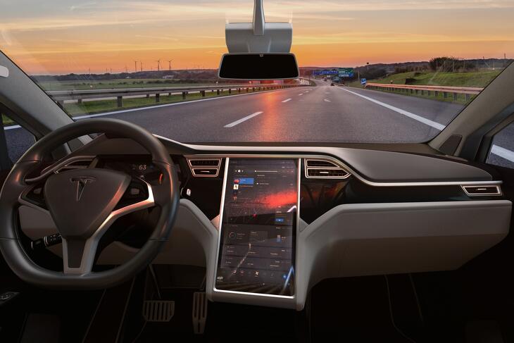 Egy Tesla X belülről. Már nem annyira rózsás a kilátás 